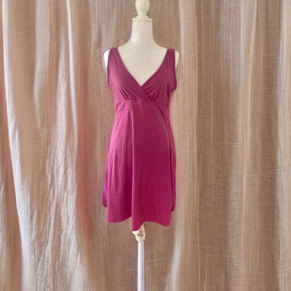 Patagonia Kamala Dress Womens Medium Magenta Pink V-Neck Empire Waist 58925SP13